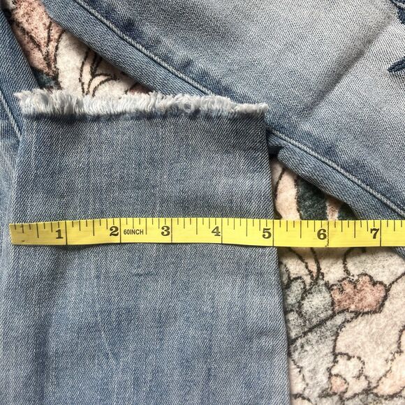 Tommy Hilfiger Womens Denim Floral Embroidery Size 2 Raw Hem Light Wash EUC - Picture 3 of 10